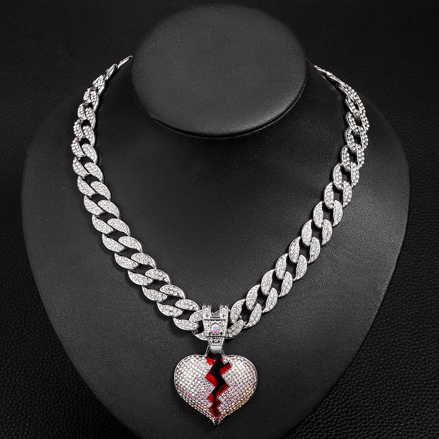 Street Hip-hop Style, Broken Personality, Cracked Heart Pendant, Hanging Chain, HIPHOP15mm Watch Buckle, Cuban Necklace