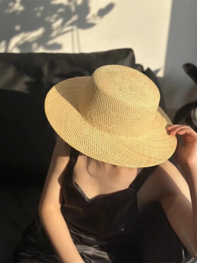 7cm Široký Okraj Slaměný Klobouk Pro Ženy Muže Elegantní Jednoduchý Letní Plochý Vršek Výletní Sluneční Klobouk Stín Plážová Čepice Dovolená Ochrana proti UV Panama