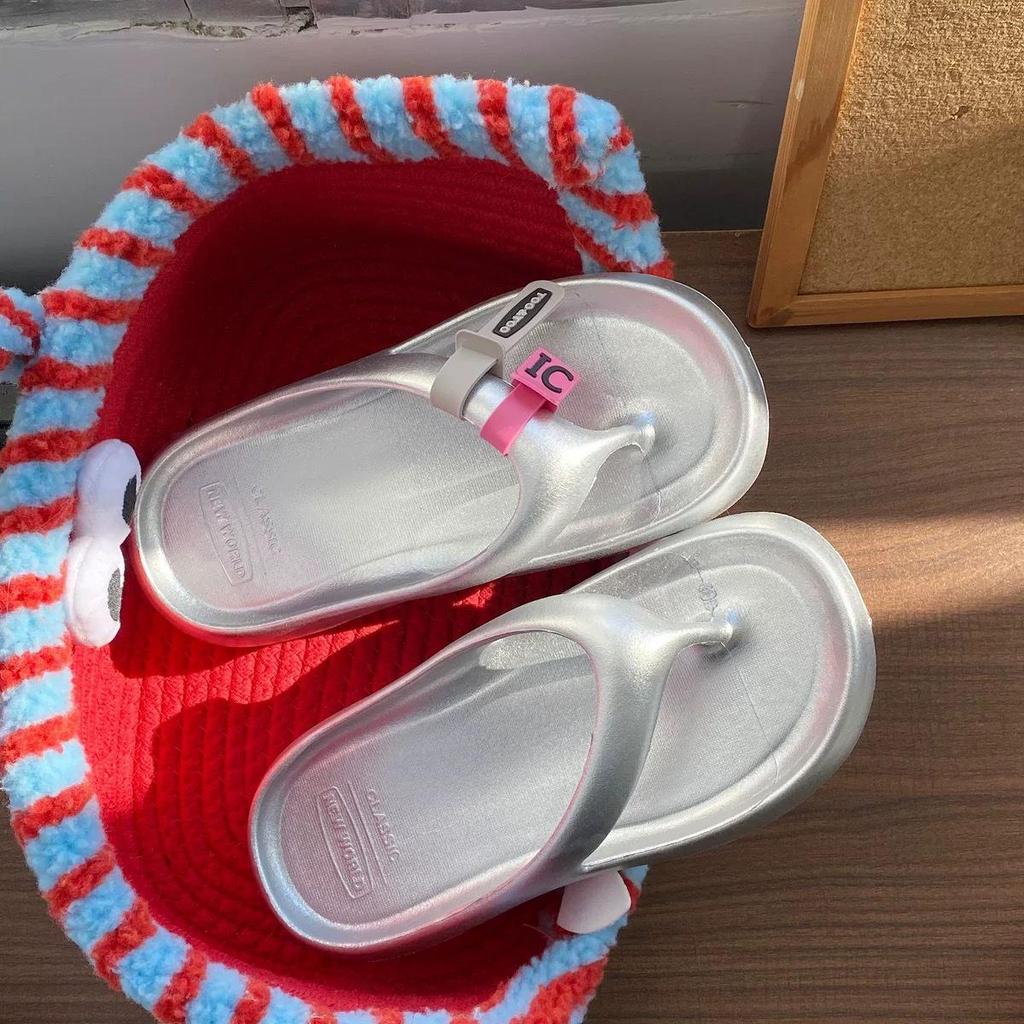 Korean Women's Fashion Silver Thick Sole Height-Boost Beach Slippers