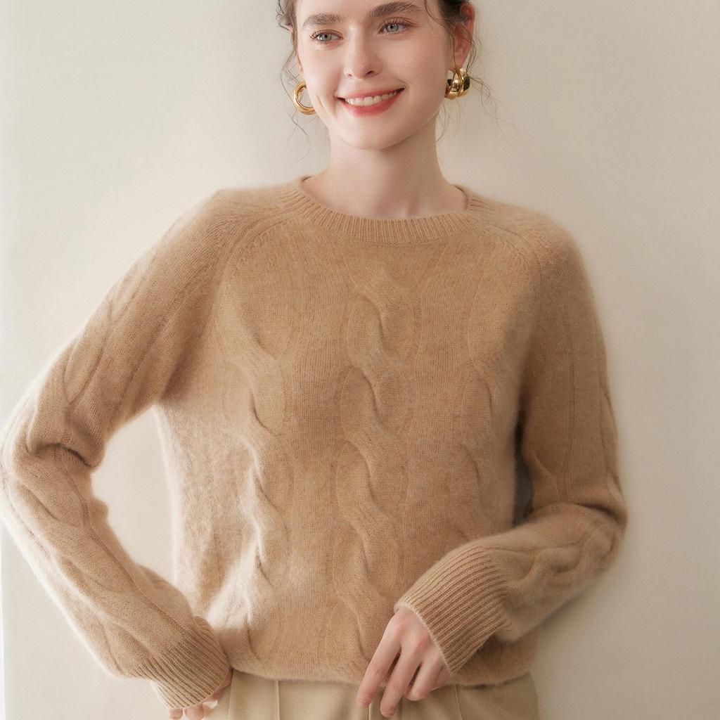 Solid Color Cashmere Knit Slimming Pullover Sweater – Soft, Skin-Friendly & Fashionable for Autumn/Winter.