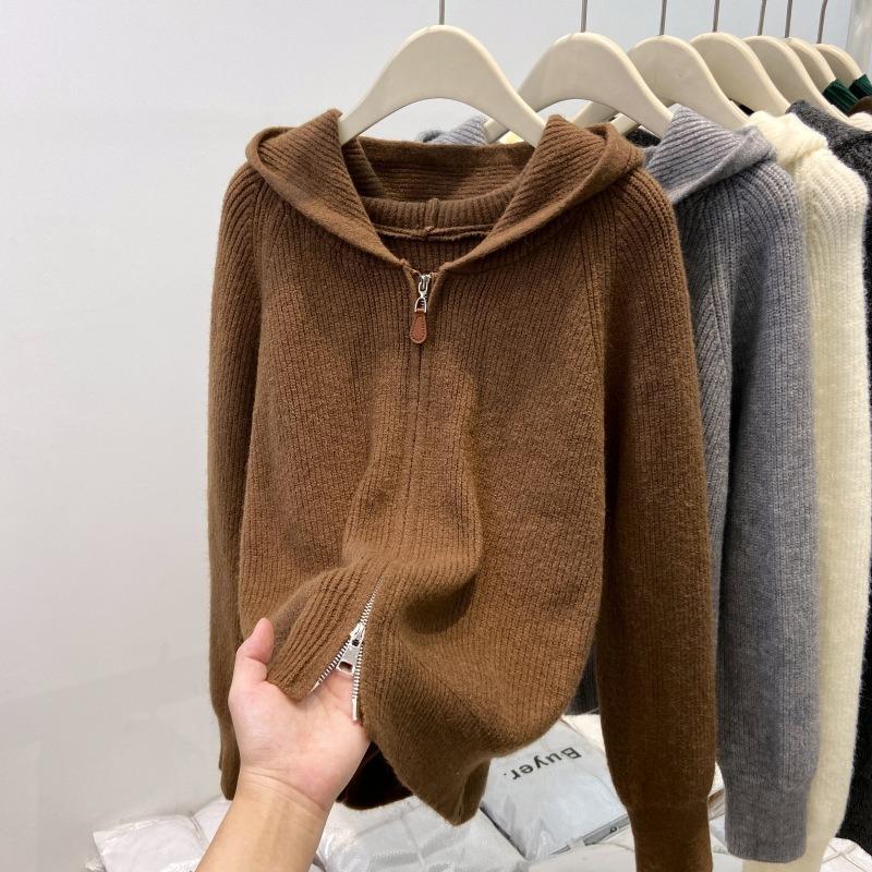 Autumn and Winter Double Zipper Knitted Sweater Jacket Women's Popular Hooded Pit Strip Design Sense Age-reducing Small Cardigan