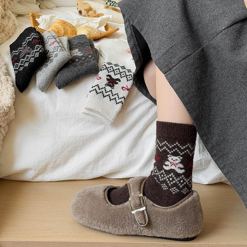 Retro Socks Female Cute Cartoon Bear Medium Tube Socks Warm Wool Stacking Socks Boneless