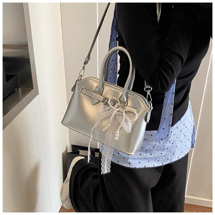 IELGY High-End Fashion Trendy Simple Shell Bag Casual Commuter Shoulder Cross-Body Female Bag