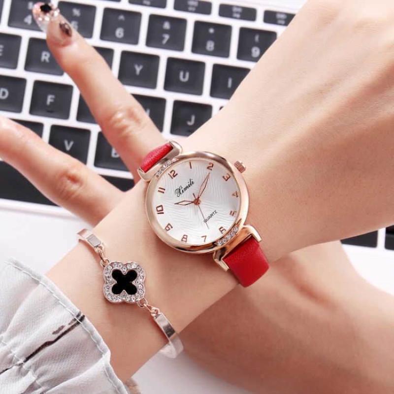 Fashion Personality Simple Diamond Belt Watch Style Student Accessories Quartz Watch Multicolor красный