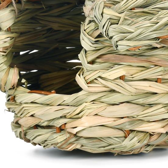 Hand-Woven Hanging Birdhouse Natural Grass Hanging Bird Hut House Shape Bird Shelter for Indoor Outdoor Garden Patio Tree Use