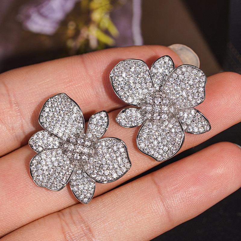 European and American Scenery, High Luxury Floral Earrings, Women s Micro Diamond Inlaid Lily Flower Zircon, Dress Accessories