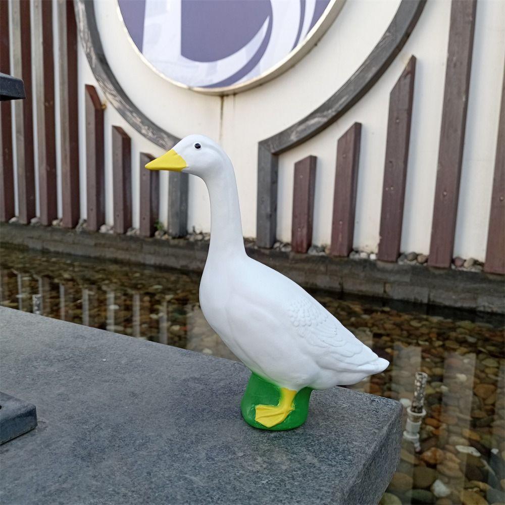 Resin Goose Figurine Lifelike Desktop Ornament Garden Decoration Miniature Sculpture  Office