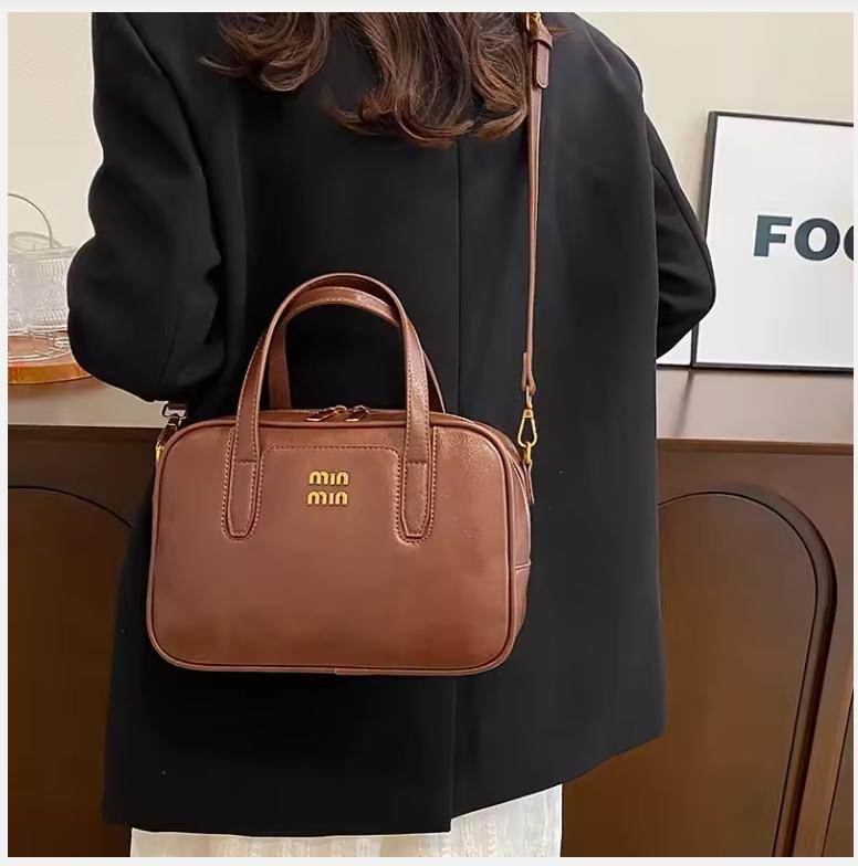 2025 New Fashion Versatile Large Capacity Pillow Bag Ladies Handbag Shoulder Bag Crossbody Bag Stylish And Practical