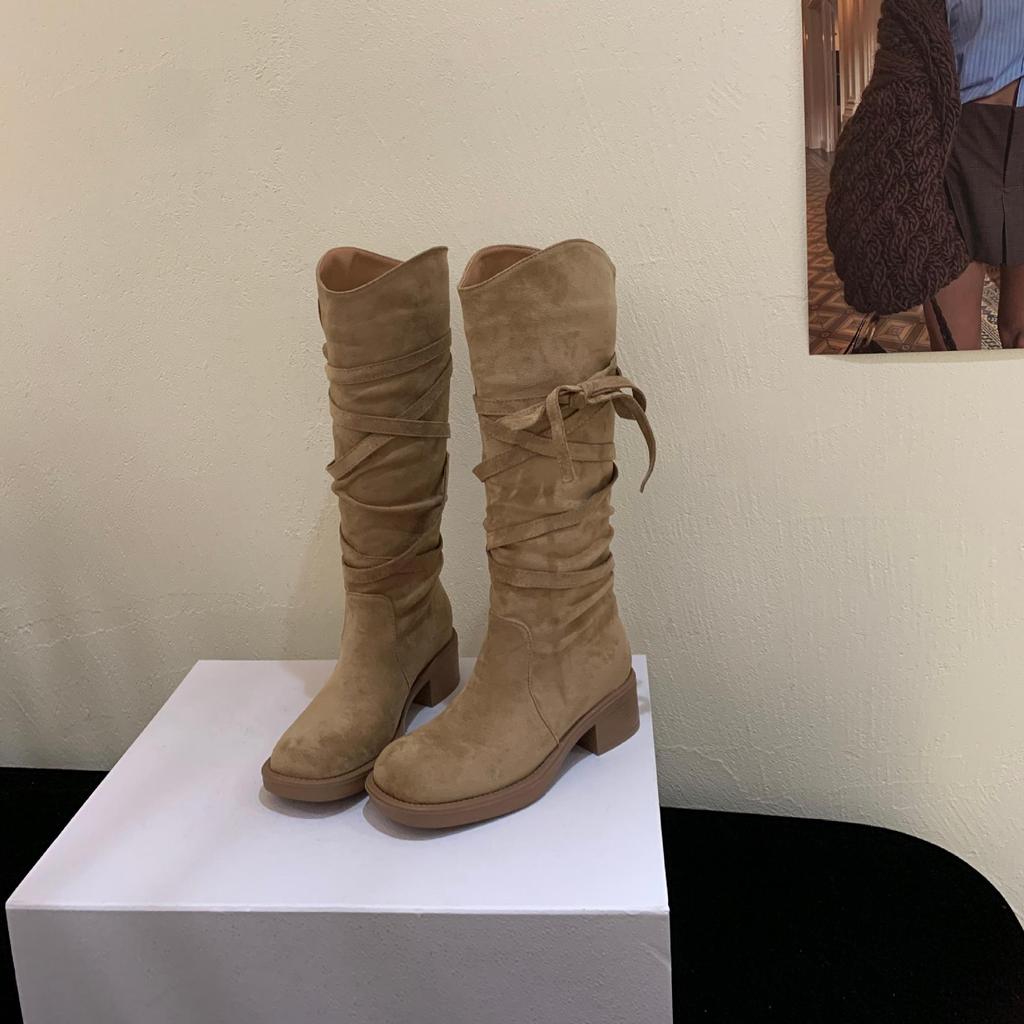 Herbst 2025 Retro Ödland Fransen Ritterstiefel Dicker Absatz aber knielange Stiefel Schlanker Schaft Mittelhohe Stiefel Damen