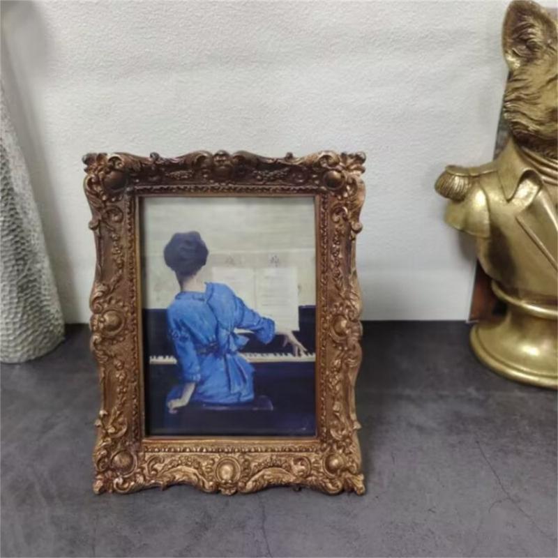 Resins Picture Frame Vintage European Styles Flower Embossed Carvings Photo Frame for Desktop Display or Wall Hanging