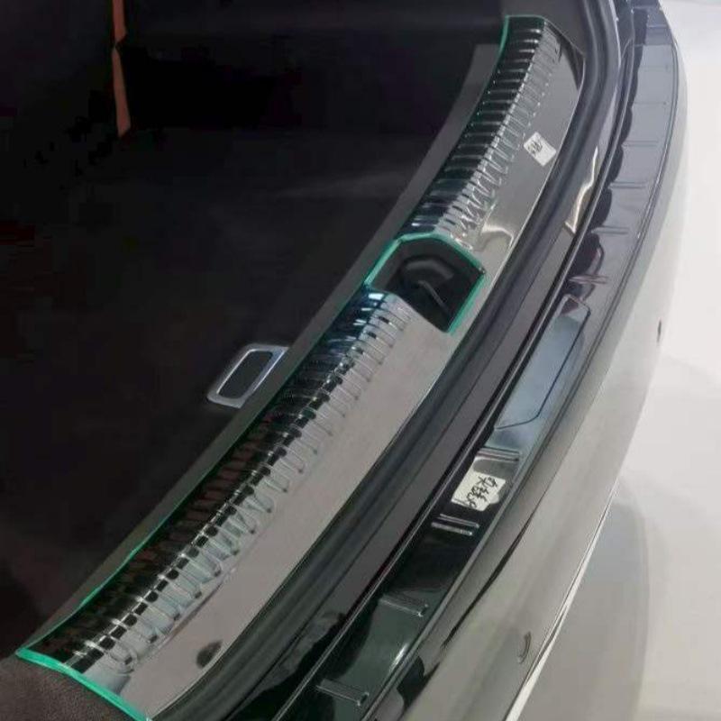Yijing X9 Stainless Steel Door Sill Scuff Plates: Anti-Scratch Rear Protector and Welcome Pedals for 26 Models