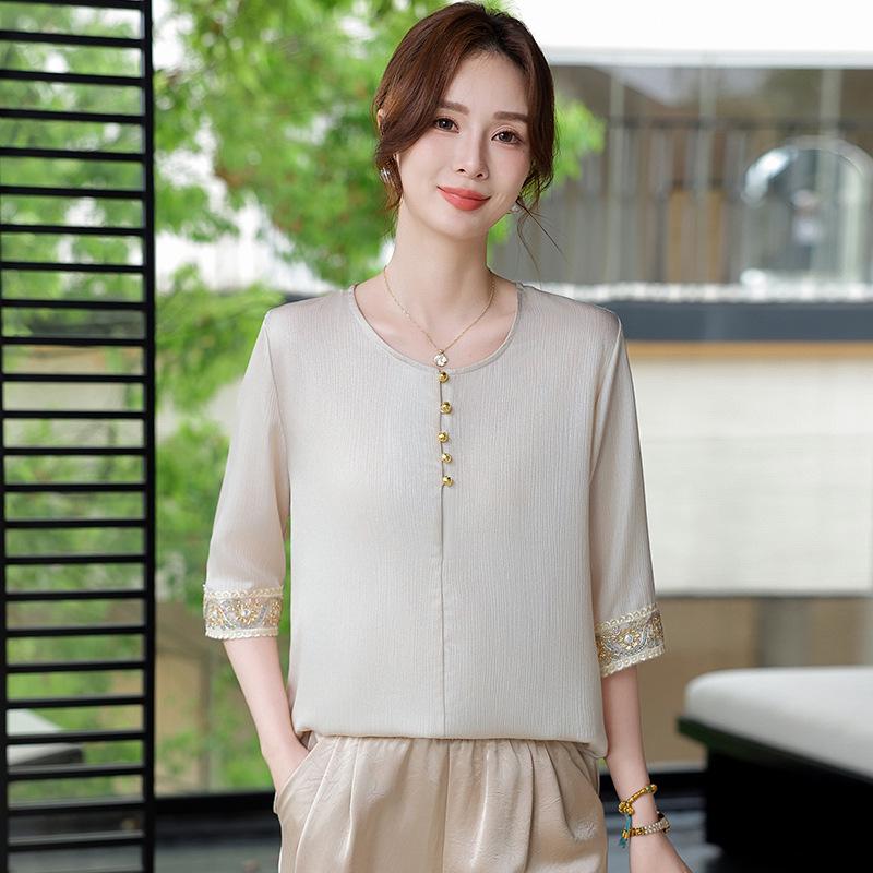 2026 Summer Chinese Style Seven-Point Sleeve Top for Middle-Aged Women - Elegant Mother's Day Fashion