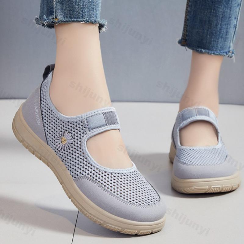 Fashion Women Casual Shoes Summer Breathable Vulcanized Shoes Fashion Comfortable Female Breathable Mesh Outdoors Walking Shoes Ladies