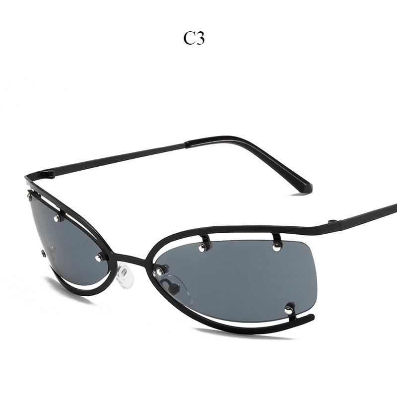 Women's sunglasses, punk style metal personality street photography, fashionable driving beach sunglasses