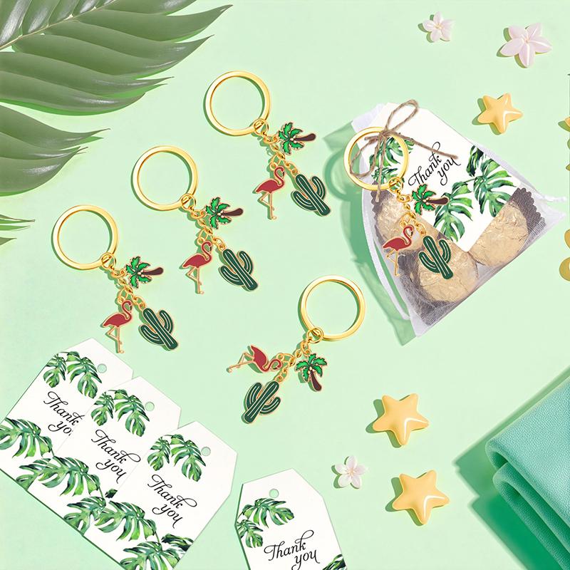 

Cute Cactus Keychains Party Decorations With Thank You Tags And White Organza Bags For Mexican Fiesta Hawaii Party Favors зелений