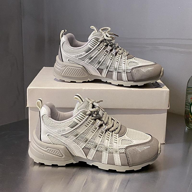 

European station 2025 new platform dad shoes women s versatile casual sports shoes heightening lace-up single shoes trend 40 хаки
