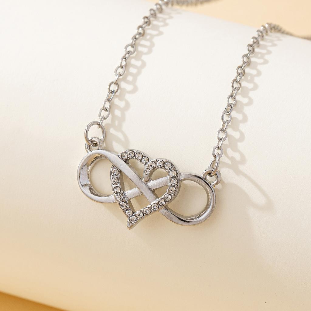 Love Forever Heart Pendant Necklace Jewelry Gifts Valentine's Day Jewelry Gifts