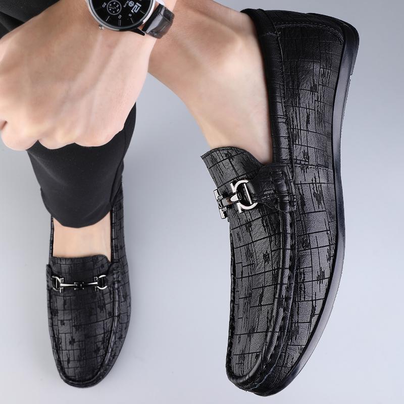 Fashion Men's Genuine Leather Loafers Comfortable Casual Dress Shoes for Men Breathable Soft Sole Flats Classic Slip-On Walking Shoes
