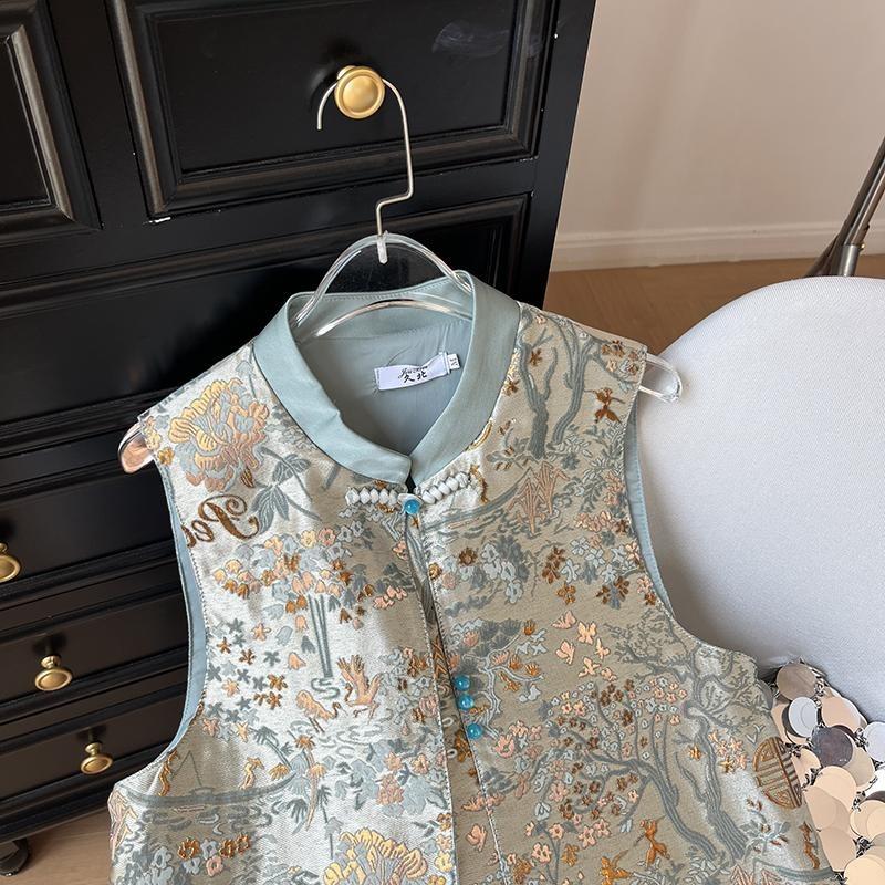 Embroidered vest women 2025 retro button sleeveless vest top