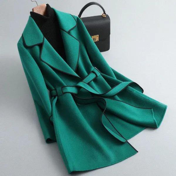 Korean Style Women's Slimming Imitation Cashmere Wool Coat - Color Block Mid-Length for Autumn and Winter