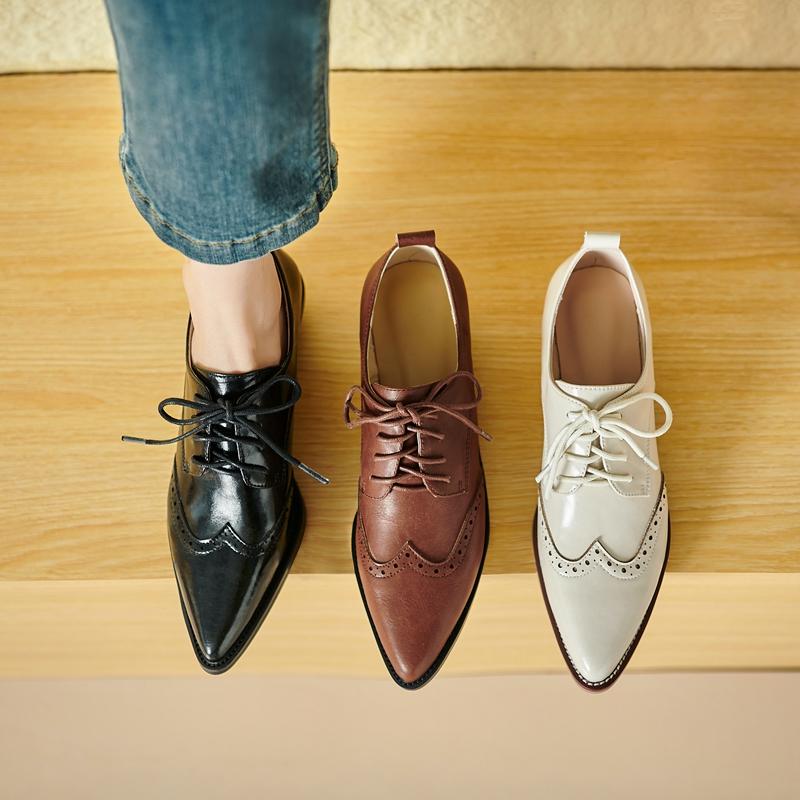 Fashion 2025 Women's European and American New Spring and Autumn Pointed Leather Lace up Middle Heel Retro Blake Lefu Single Shoes
