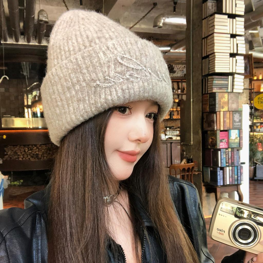 Wool Blend Letter Knitted Hat For Women Winter Cold Weather Warmth