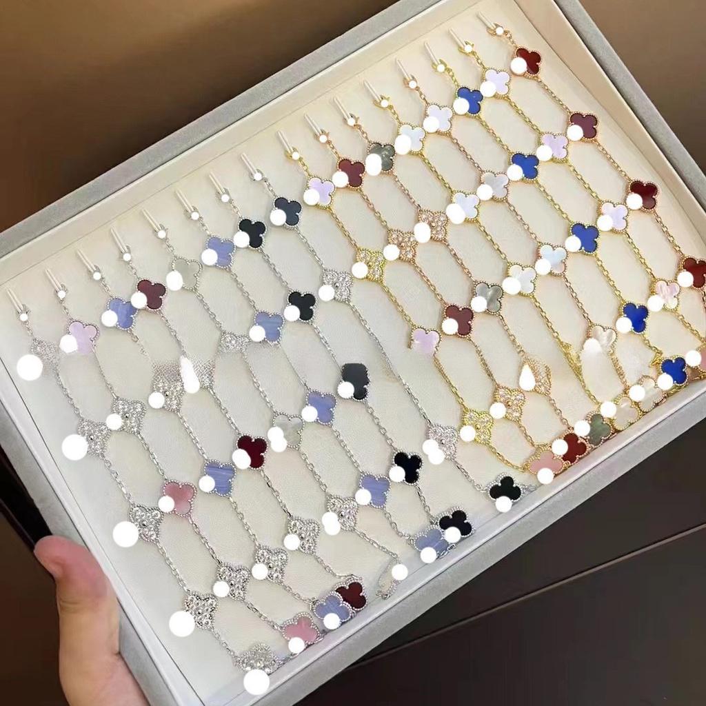 15MMHigh-quality Four-leaf Clover Five-flower Bracelet for Women 18k Natural White Mother-of-pearl and Red Chalcedony Bracelet