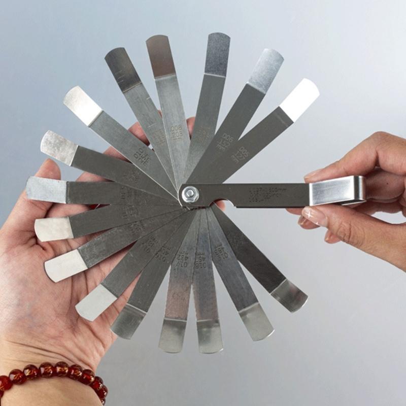 16-teiliger Satz Stahl-Fühlerlehren mit abgewinkeltem Kopf Abgewinkelte Fühlerlehren zur präzisen Messung von Spalten von 0,127 mm bis 0,508 mm