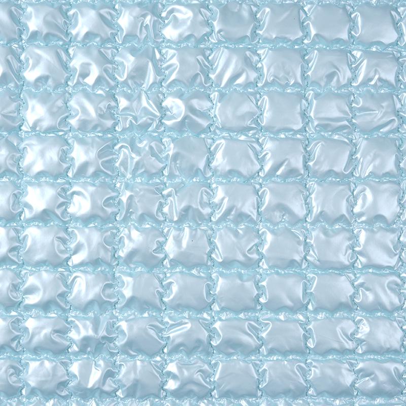 Nouă Geantă de Depozitare și Machiaj din Poliester Matlasat Impermeabil, Grosime 4cm, Embosată Ultrasonic