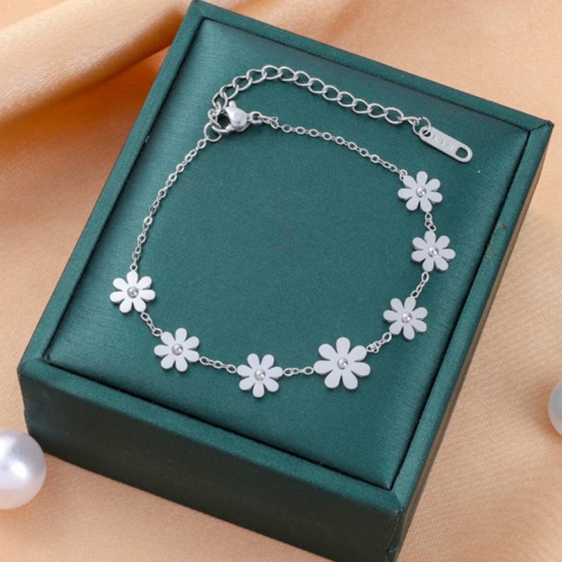 Koreanisches Dongdaemun Titanstahl Damenmode Armband - Edelstahl, High-End, Grenzüberschreitendes Design.