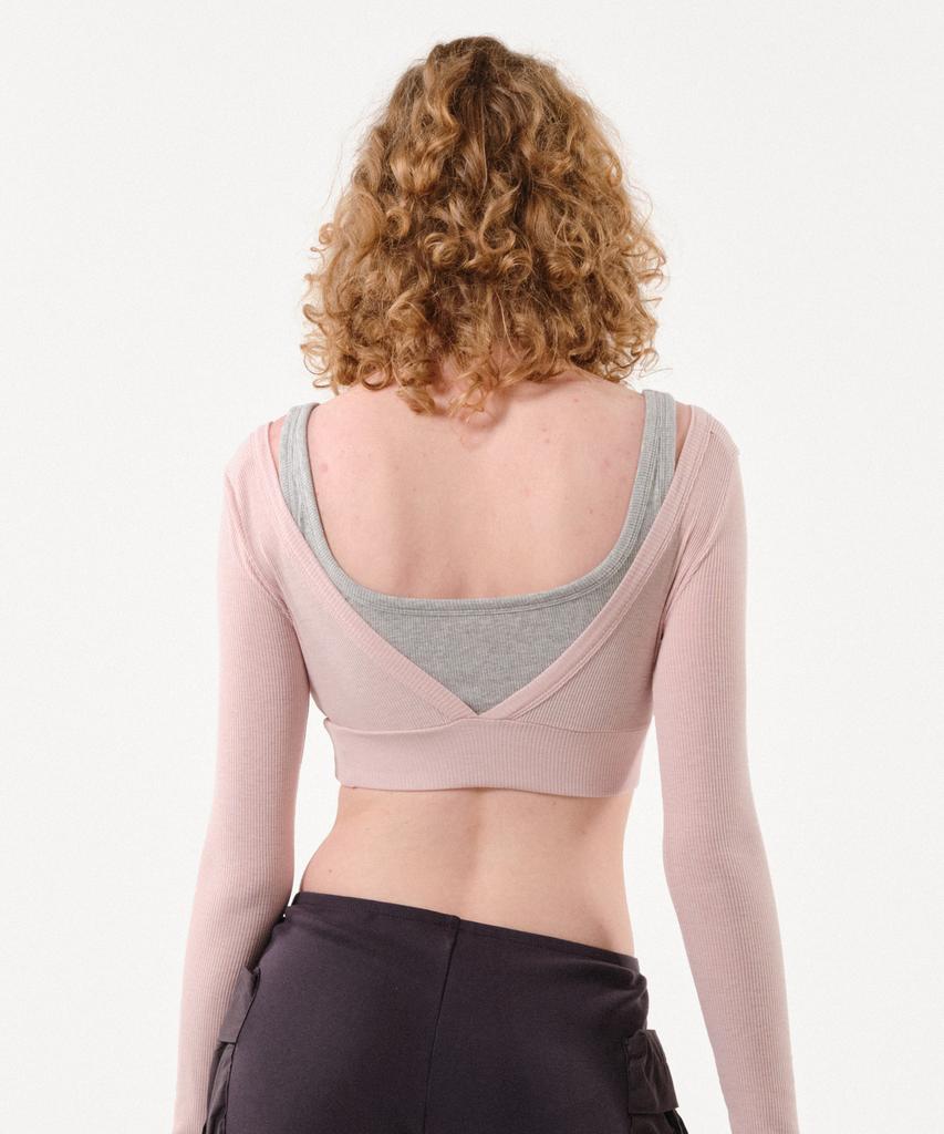 Podeowedeo Deep V-Neck Ribbed T-Shirt (Light Pink)