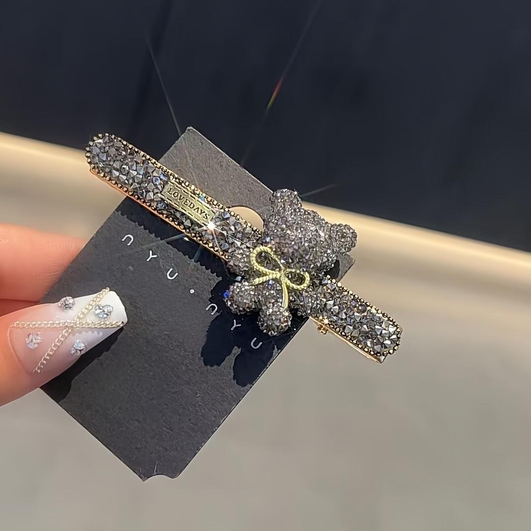 

Cute Cartoon Bear Rhinestone Hair Clip, sparkling crystal design, fashionable all-season hair accessory. серый