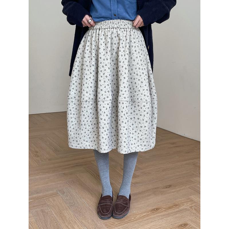 

Beibei Art: Retro Floral High-Waisted Midi Skirt for Women, Winter Collection One Size (85-130 cm) абрикосовый