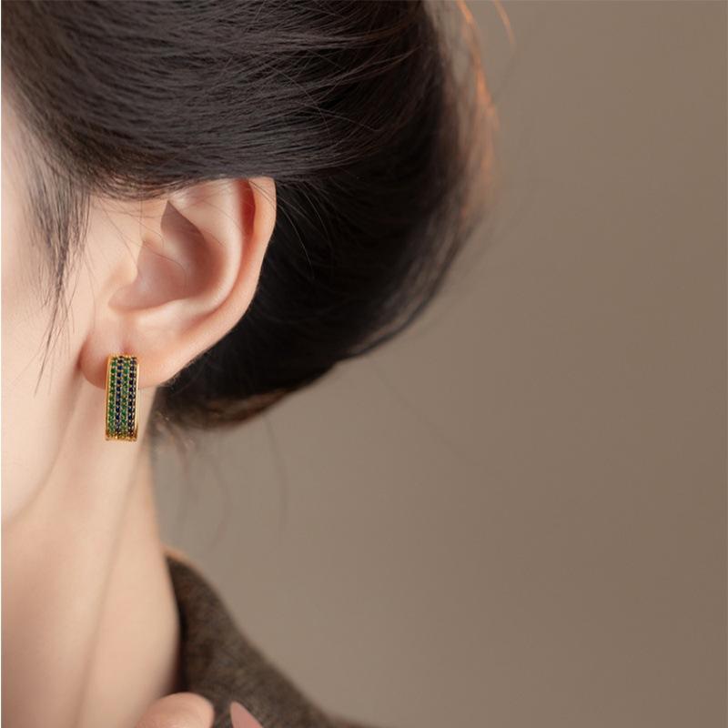 Korean New Light Luxury Micro Inlaid Colored Copper Zircon Square Metal Earrings For  Fashion Jewelry Women'S Accessorie