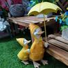 Estatua de Pato Mãe com Guarda-chuva Animal Figura de Jardim Escultura de Resina para Mesa Estante