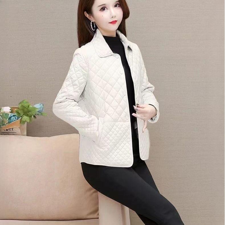 Lätt och Bärbar Kort Mammas Vinter Lös Bomullsvadderad Kappa Medelålders Mammas Ytterkläder Bomullsvadderad Jacka för Kvinnor