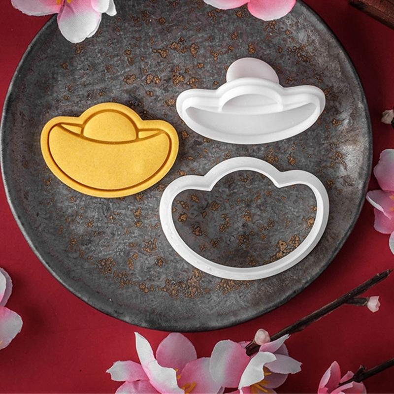 Biscuit Mold Cookie Embossing Moulds New Year Cookie Cutters Gold Ingot Shaped Plastic Material DIY Baking Accessories