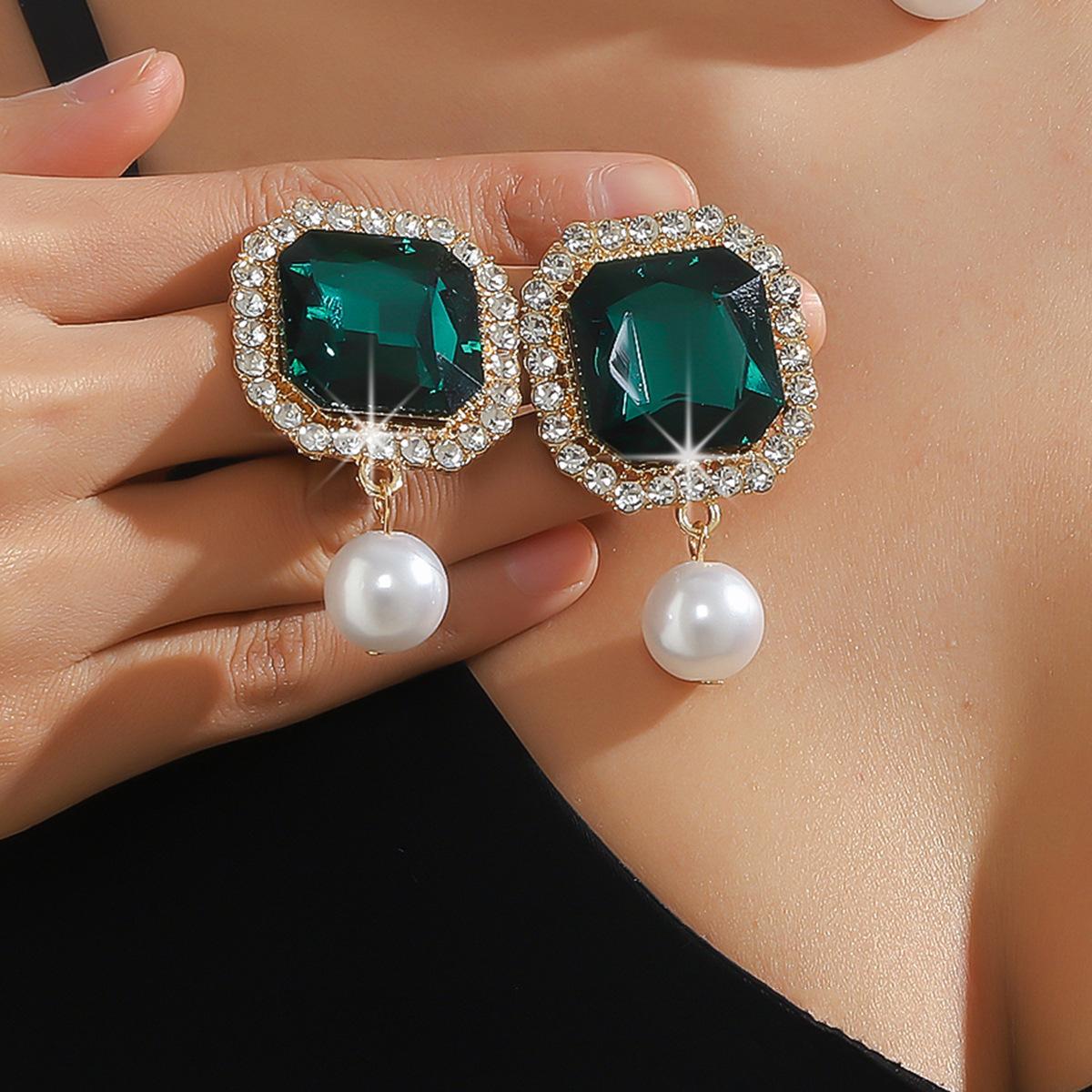 

Жемчужное квадратное многослойное ожерелье супер вспышка свет роскошь хай-энд серьги нишевый дизайн модное универсальное ожерелье женщины