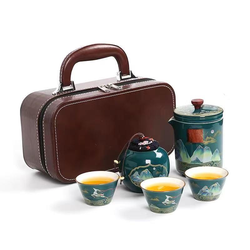 A Thousand Li of Rivers and Mountains Tea Set: Elegant Gift Box for Friends and Elders