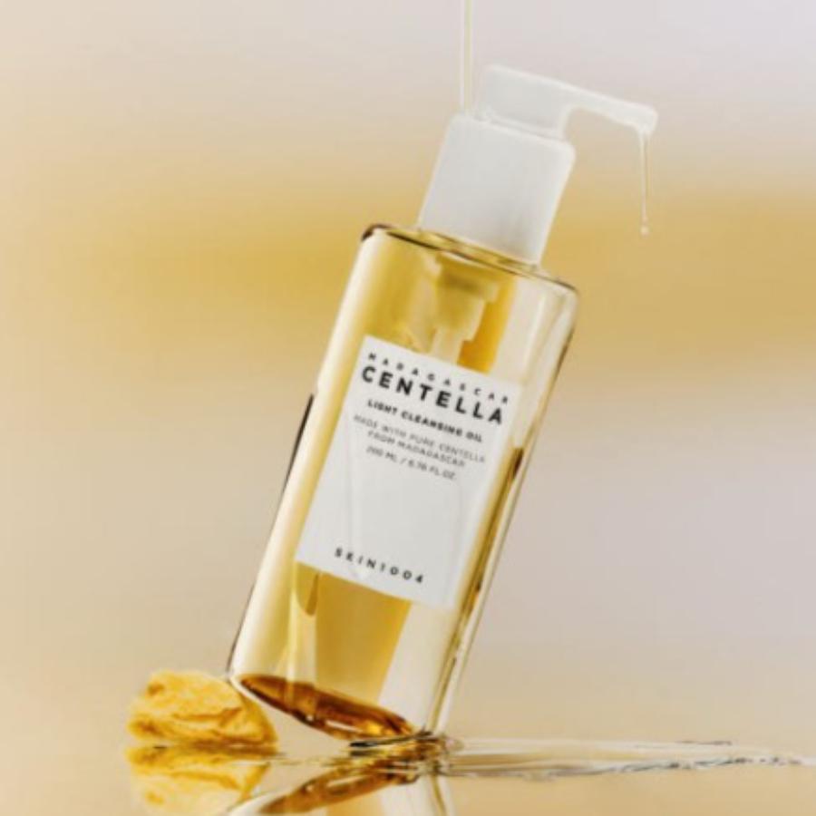 

SKIN1004 MADAGASCAR Centella Light Cleansing Oli 200mL