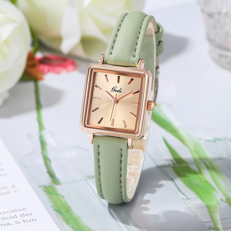 Retro Green Rectangular Square Plate Women'S Watch Simple Temperament Women'S Watch Belt Fashion Women'S Watch