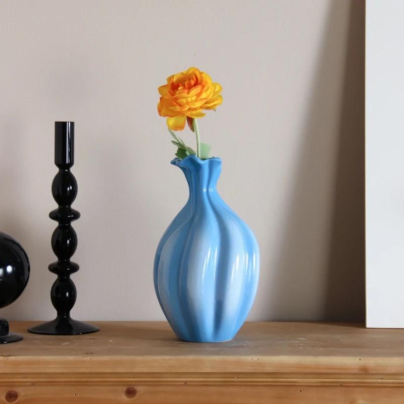 

BRBlue Gradient Ceramic Vase Plant Hydroponic Vase Dried Flower Arrangement Vase Home Living Room Kitchen Decorations Flower VasesEY