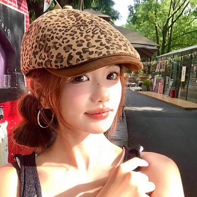 Retro Leopard Print Forward Hat Female American Spice Girl Style Show Face Small Beret Personality Versatile Big Head Circumference Cap