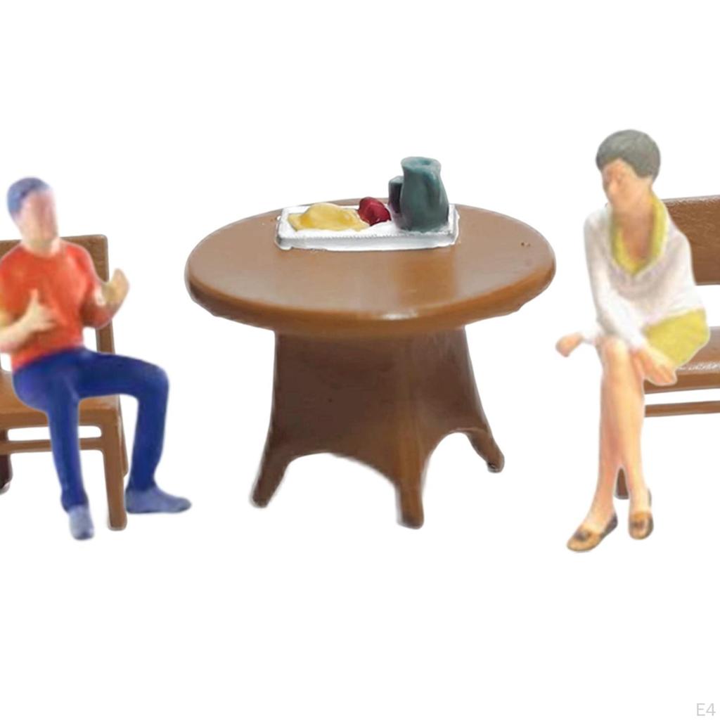 1/64 Men and Women Chatting Model People Figurines Chair Table Tiny for Diorama