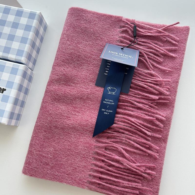 Minimalist Wool Scarf: Soft, Korean-Inspired, Versatile, Solid Color, Warm, and Glutinous.