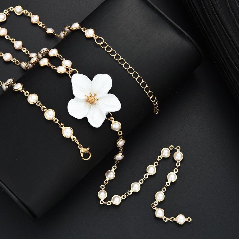 1PC New Flower Pearl Tassel Necklace Women's Niche Premium Sense Sweet Personality Delicate Necklace