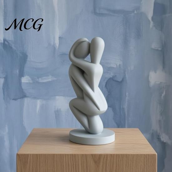 Easy Care Sculpture 3D Printed Hugging Couple Sculpture, Abstract Embrace Figurine with Smooth Curves, Minimalist Statue High-end Decorative