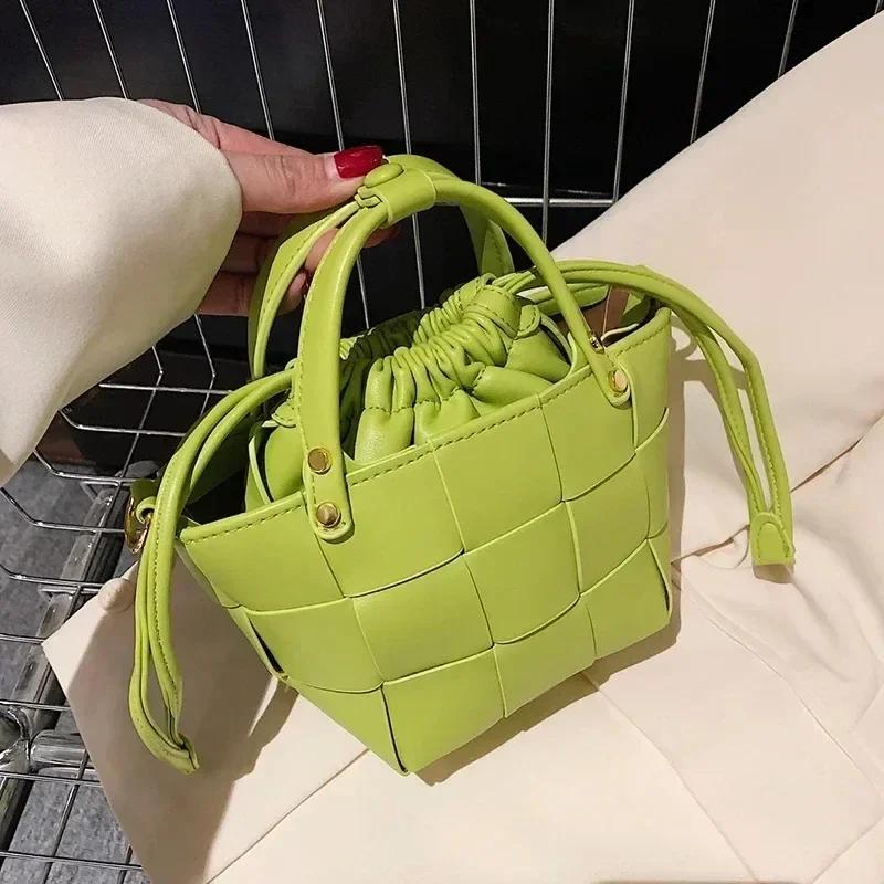 PU Leather Woven Crossbody Bag Women's Shoulder Small Handbag Woven Closure Large Capacity Single Shoulder Bag Purses Handbags