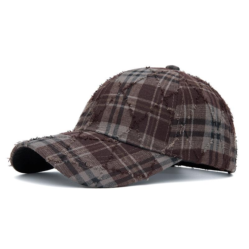 Vintage British Plaid Baseball Cap for Unisex Autumn Winter Outdoor Warm Cap