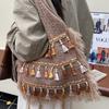 Large Capacity Fashion Ethnic Style Fringed Leisure Bag 2025 Autumn New Single Shoulder High Value Fashionable Simple Tote Bag